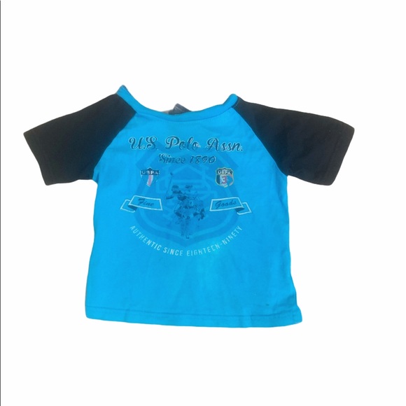 BOYS MATCHING BLACK BLUE WHITE TEE AND SHORTS - Picture 2 of 2